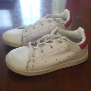 Kids shoes